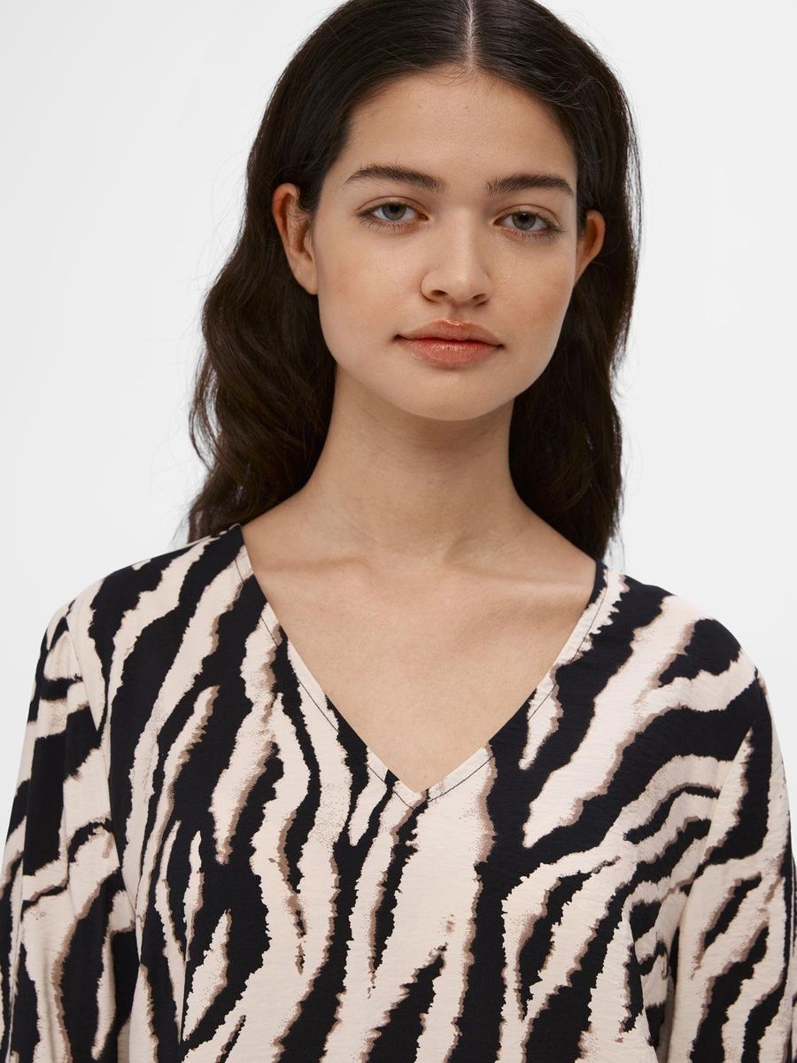 OBJJACIRA  V-NECK TOP BLACK SAND