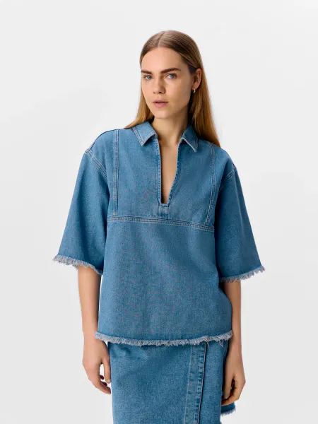 Bilde av OBJMELIA LO 2/4 SLEEVE DENIM SHIRT 138